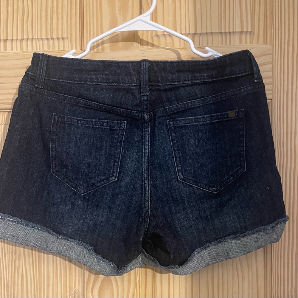 🤍💎💎Jennifer Lopez Dark Blue Distressed Jean Shorts - Picture 8 of 12